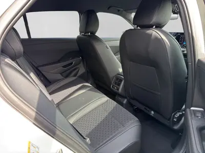 Volkswagen T-Roc – Foto 6