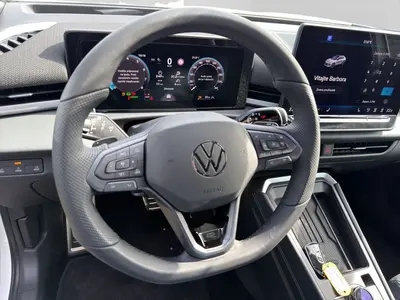 Volkswagen T-Roc – Foto 9
