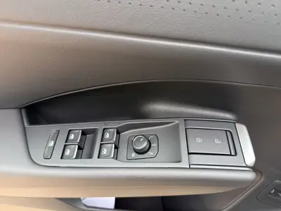 Volkswagen T-Roc – Foto 8
