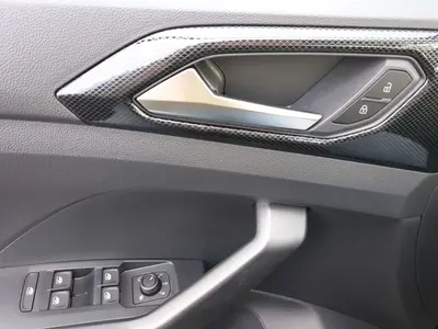 Volkswagen T-Cross – Foto 8