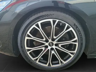 Audi A6 Avant – Foto 7