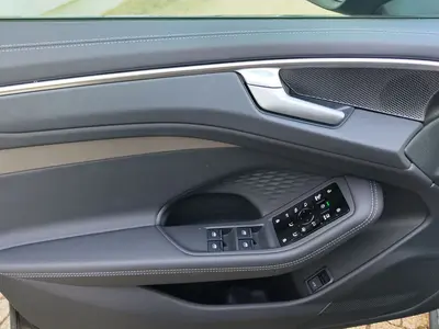 Audi A6 Avant – Foto 8