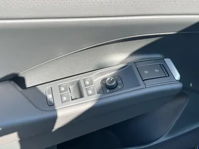 Volkswagen T-Roc – Foto 8