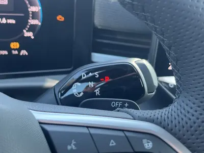 Volkswagen T-Roc – Foto 11