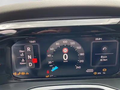 Volkswagen T7 Multivan – Foto 10