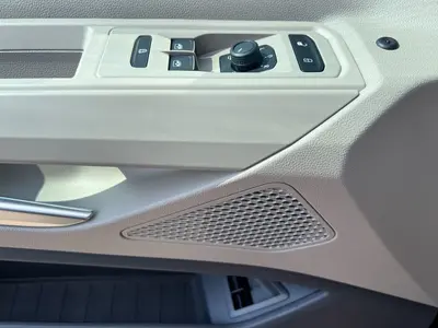 Volkswagen T7 Multivan – Foto 10