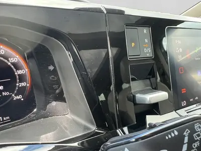 Volkswagen T7 Multivan – Foto 13