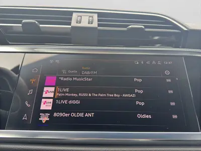 Audi Q3 – Foto 13