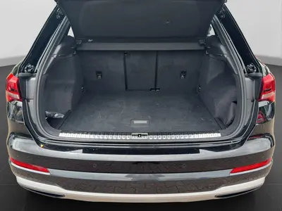 Audi Q3 – Foto 17