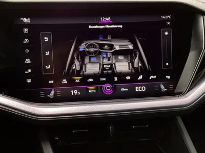 Volkswagen Touareg – Foto 16