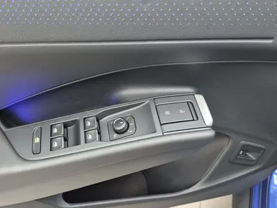 Volkswagen T-Roc – Foto 8