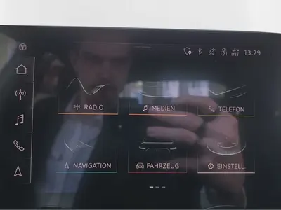 Audi Q2 – Foto 12