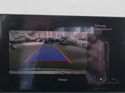 Audi Q2 – Foto 16