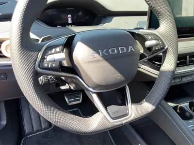 Skoda Enyaq – Foto 9