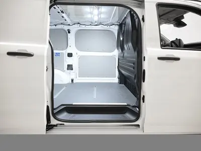 Volkswagen Transporter Kasten – Foto 10