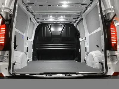 Volkswagen Transporter Kasten – Foto 9