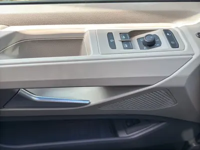 Volkswagen T7 Multivan – Foto 8