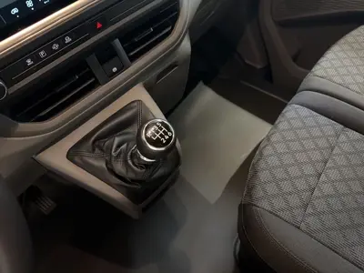 Volkswagen Transporter Kasten – Foto 11