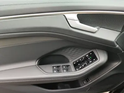 Audi A6 Avant – Foto 8