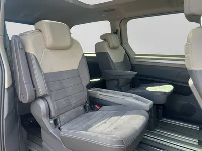 Volkswagen T7 Multivan – Foto 8