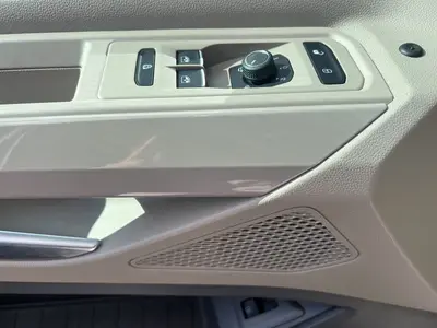 Volkswagen T7 Multivan – Foto 10