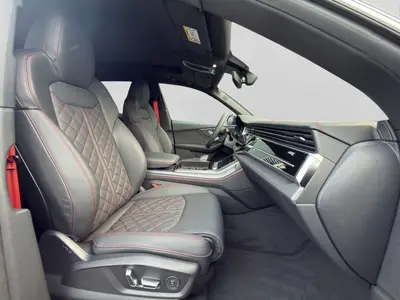 Audi Q8 – Foto 4