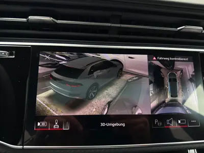 Audi Q8 – Foto 14