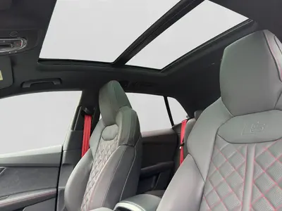 Audi Q8 – Foto 18