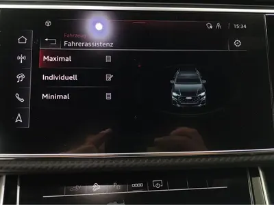 Audi Q8 – Foto 12