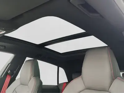 Audi Q8 – Foto 18