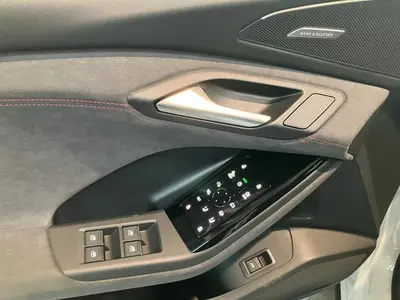 Audi Q6 e-tron – Foto 8