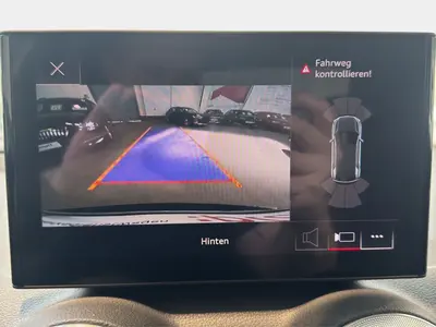 Audi Q2 – Foto 12