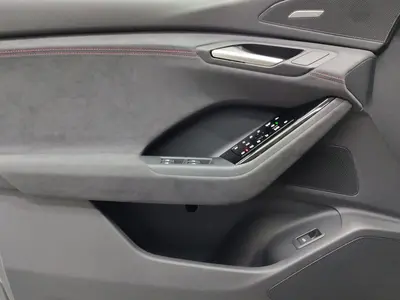 Audi Q6 e-tron – Foto 8