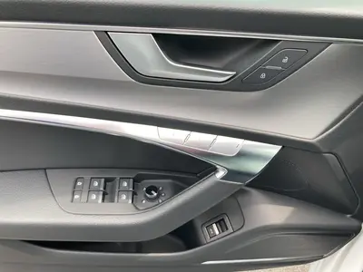 Audi S6 Avant – Foto 8