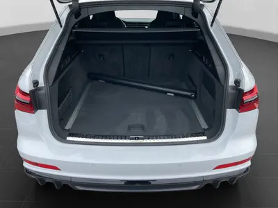 Audi S6 Avant – Foto 17