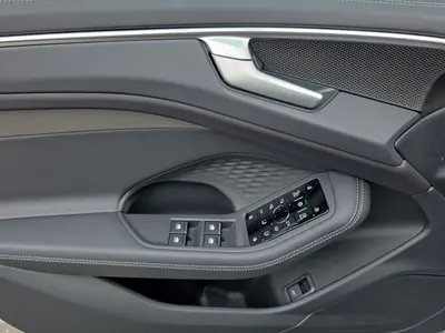 Audi A6 Avant – Foto 8