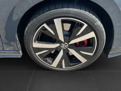 Volkswagen Golf – Foto 7