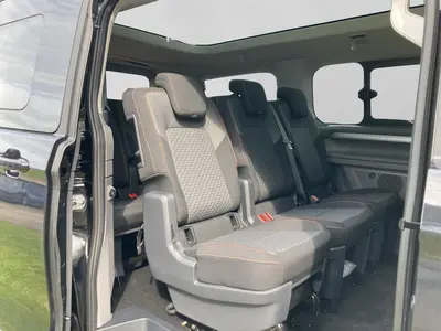 Volkswagen T7 Caravelle – Foto 6
