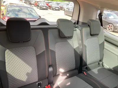 Volkswagen T7 Caravelle – Foto 19