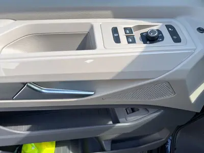 Volkswagen T7 Multivan – Foto 8