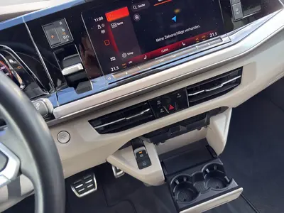Volkswagen T7 Multivan – Foto 11