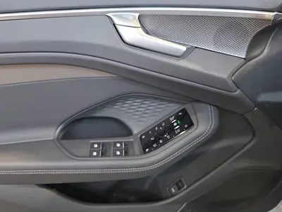 Audi A6 Avant – Foto 8