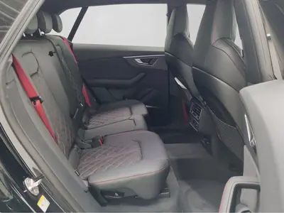 Audi Q8 – Foto 6