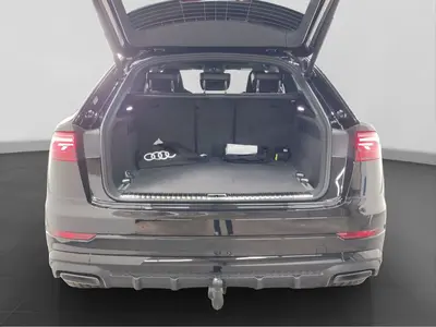 Audi Q8 – Foto 17