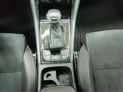 Skoda Karoq – Foto 11
