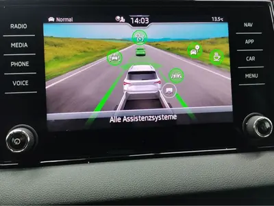 Skoda Karoq – Foto 13