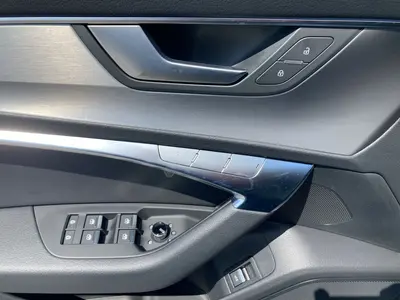 Audi S6 Avant – Foto 8