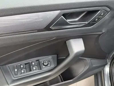 Volkswagen T-Roc – Foto 8