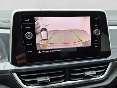 Volkswagen T-Roc – Foto 14