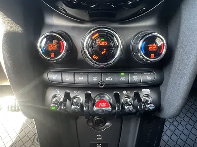 MINI (BMW) John Cooper Works – Foto 15